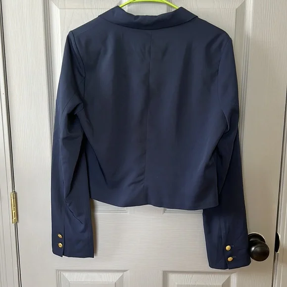 I Love H81 Cropped Blazer - Picture 7 of 7